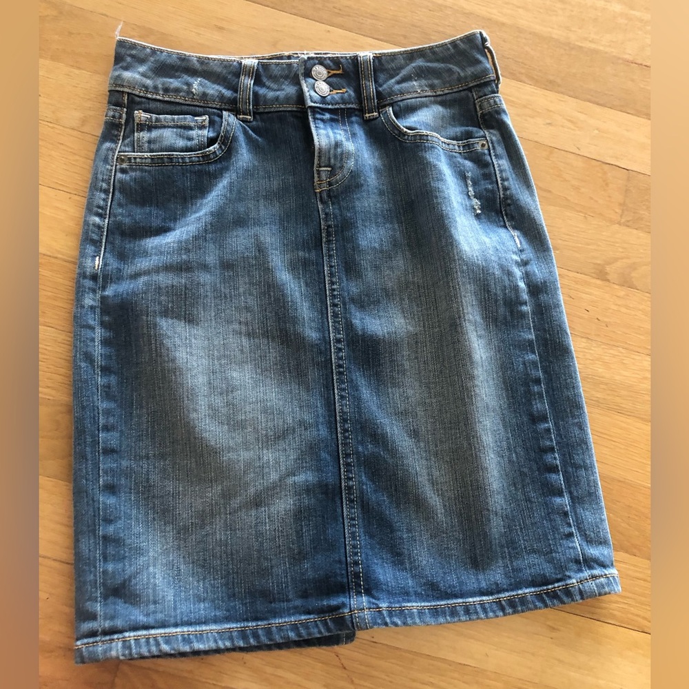 Old navy women’s pencil denim skirt